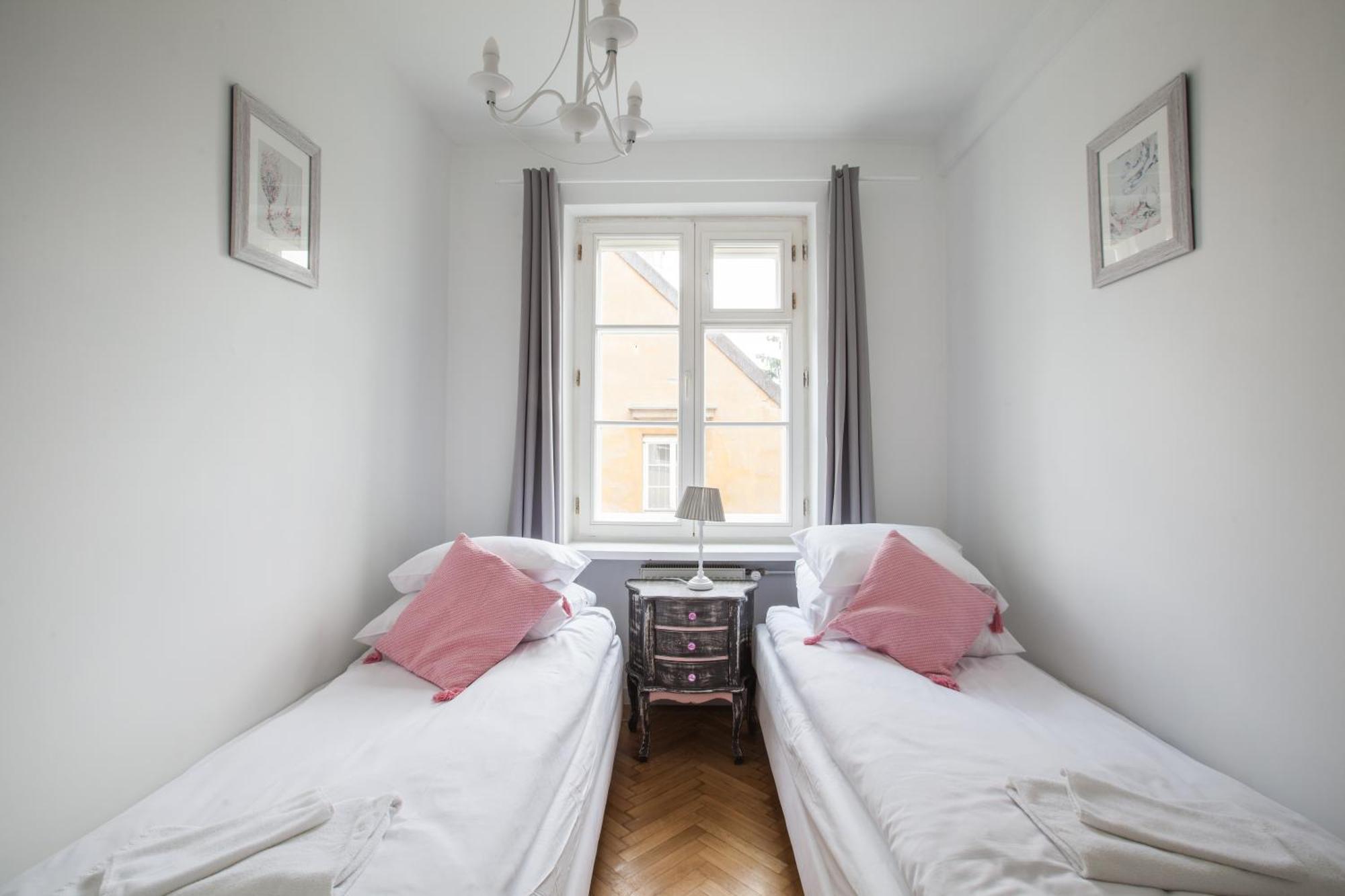 Ego Apartments Old Town II Warszawa Rom bilde